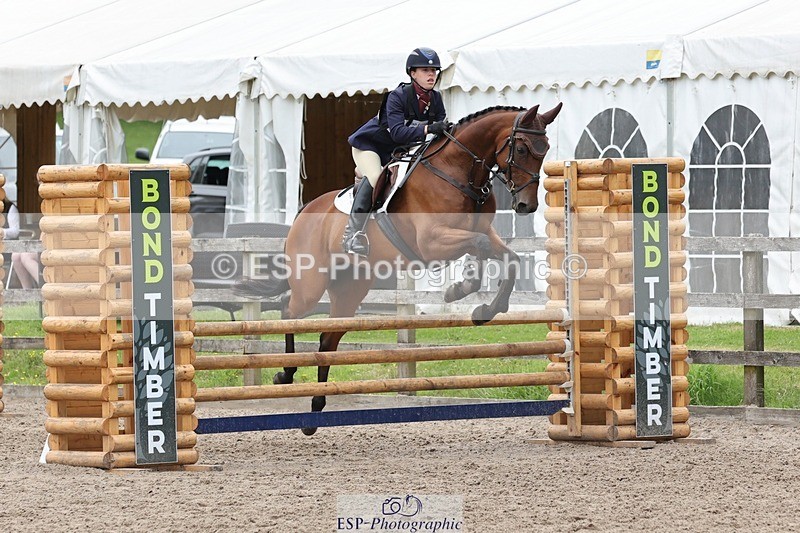 240803-115744-02528 - 119-Izzy_Baines-RIGHT_ON_QUE