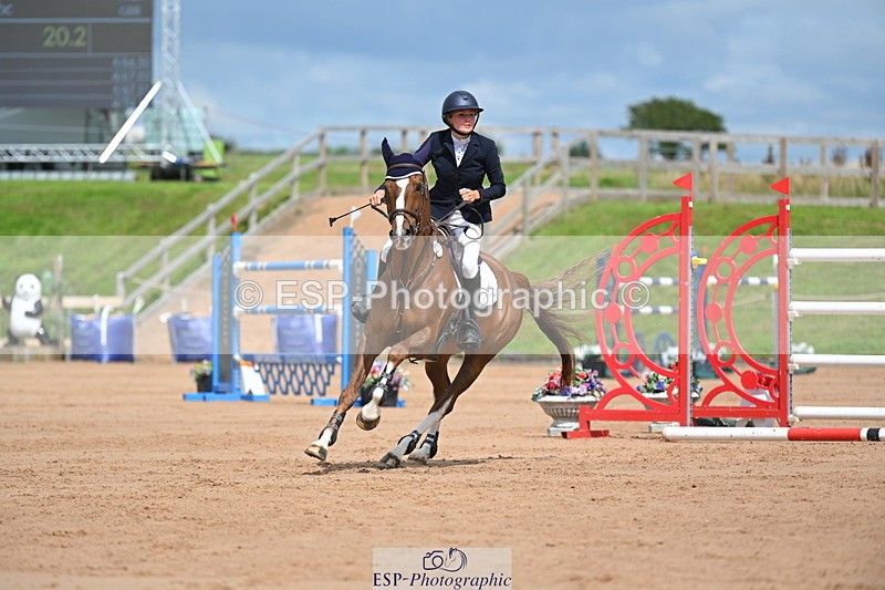 230721A-153205-07287 - Cls 10, 2 Star Big 1.45m Start to break