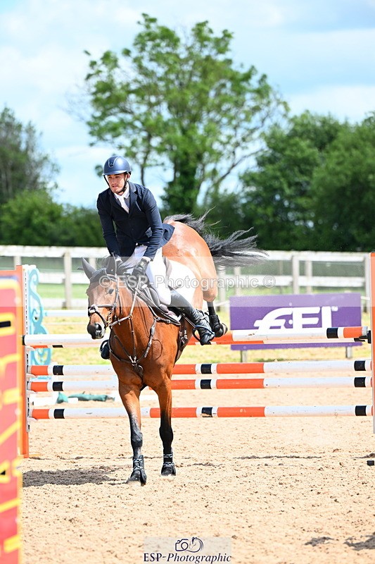 240608A-143435-02779 - Cls 5 Snr Foxhunter and 1.20m Open