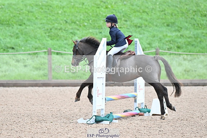 231029A-093009-02405 - 60cm Club and Schools