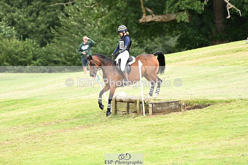 240825X-144656-35497 - 80cm XC 14.30 to 15.30