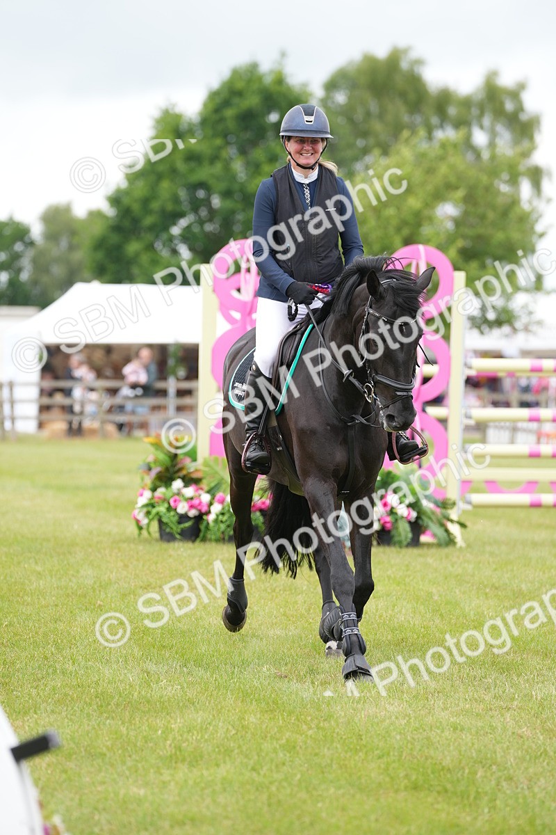 SBM_05346 - Class 201 - British Horse Feeds Speedi Beet Horse of the Year Show Grade  C