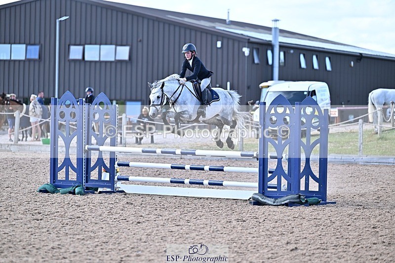 250627-171806-00909 - Cls 6 Stepping Stones 128cm and 138cm