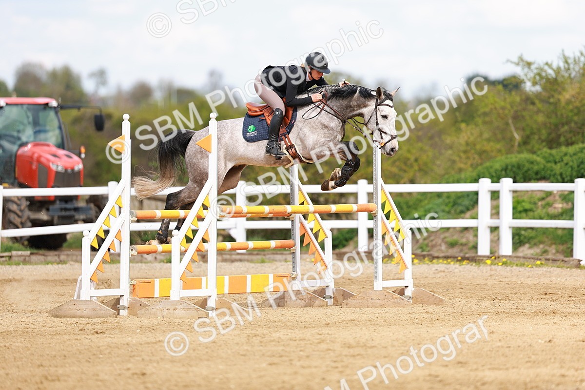 SBM_002115 - Class 4 - Senior Newcomers - 1.10m