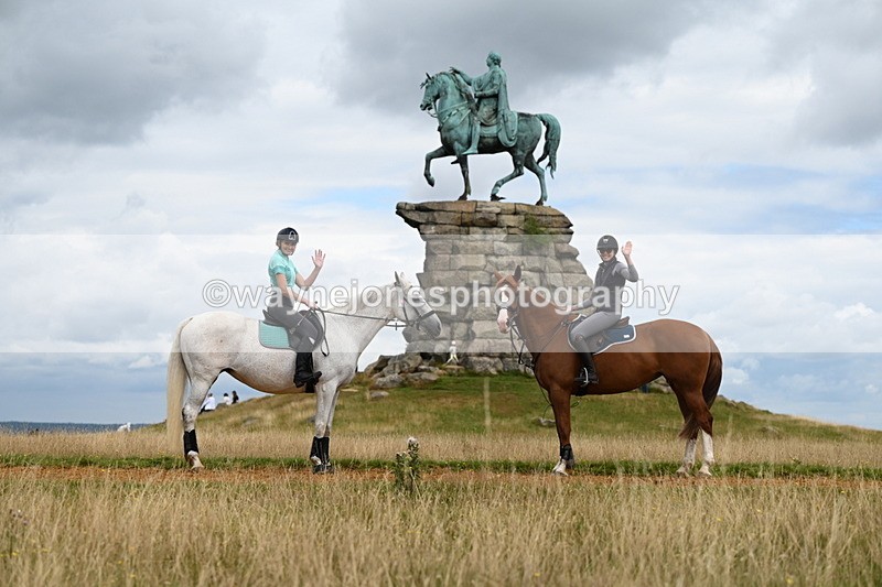 DSC_7128 - Time at Statue 12:45 to 13:15