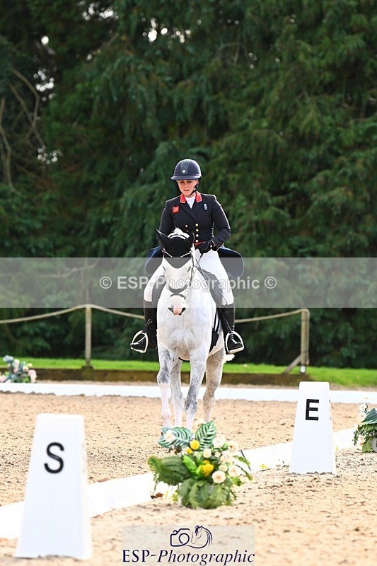 231021-140804-18641 - 250-COOLEY.COUTURE-Gemma.Stevens-DR