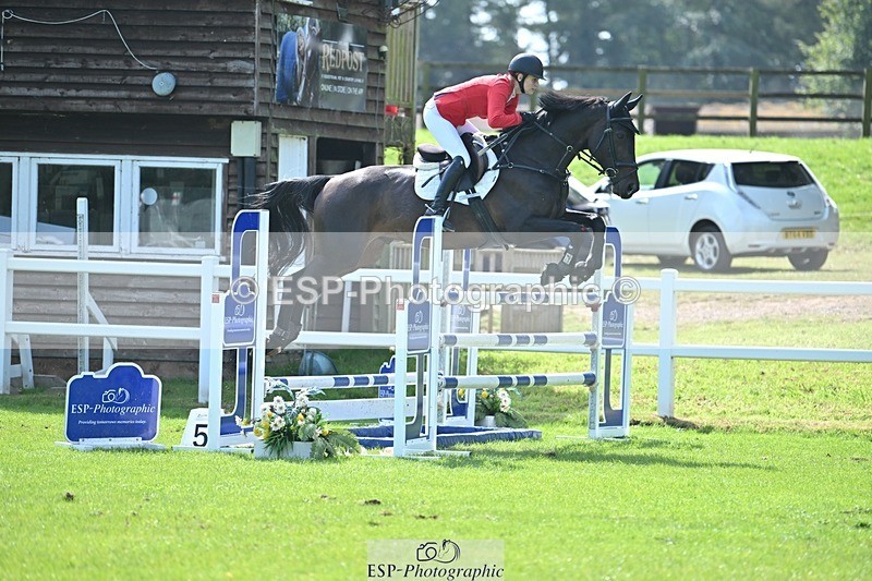 230909-123118-05490 - Cls 11 Snr Foxhunter & 1.20m Open