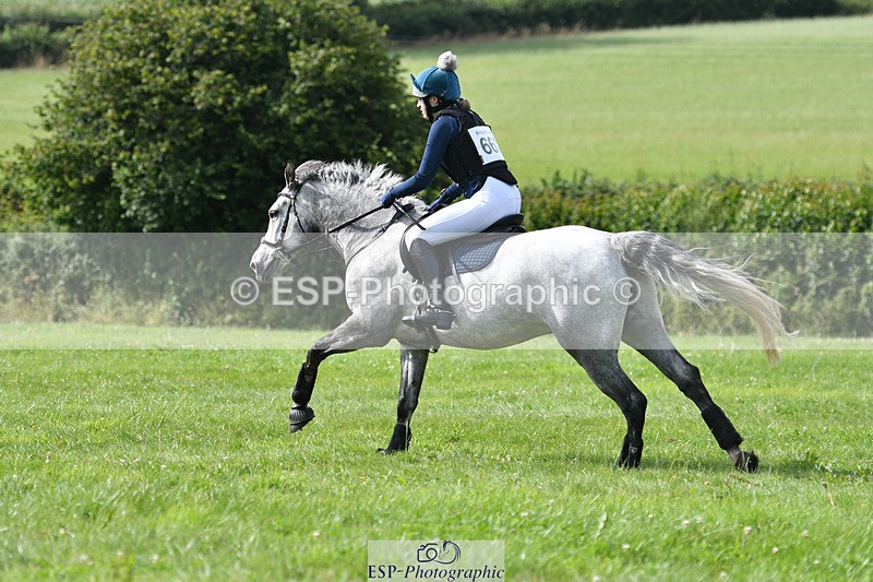 240804-161017-17300 - 662-Phoebe_Annear-THE_RIDGE_CROSS_FESTY