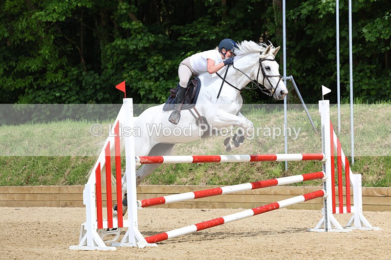 3E7A1032 - Class 13: Senior Newcomers/1.10m open