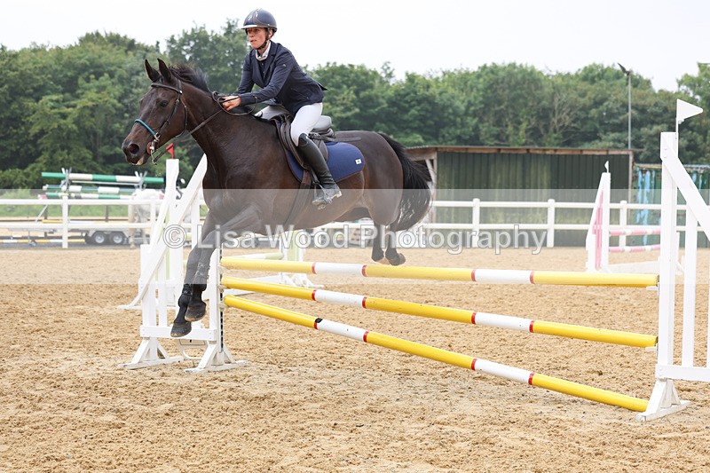 3E7A5628 - Class 4: Senior British Novice/90cm open