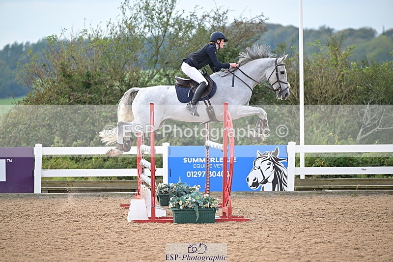 241004A-150916-02679 - Fri 12 1.15m Members Cup