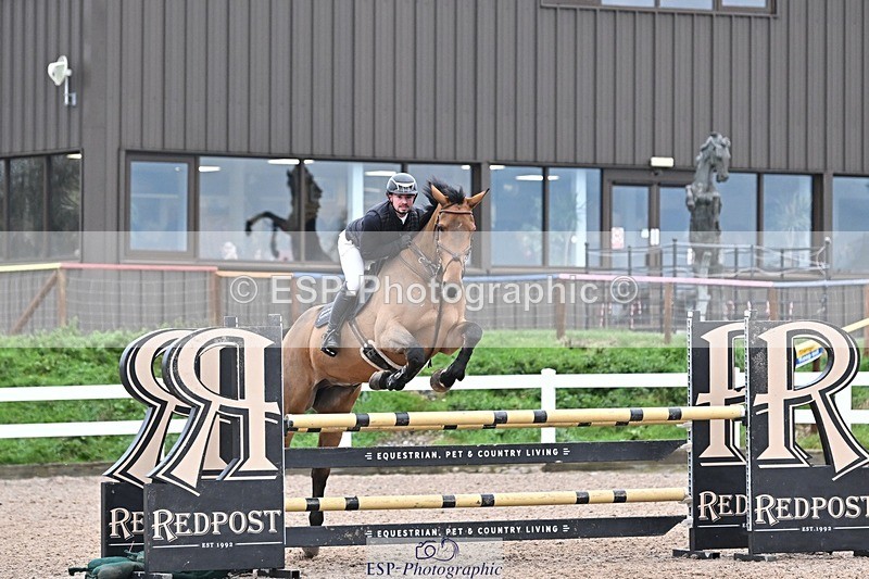 241127-131410-00630 - Cls 04A&B Snr Newc & 1.10m Open