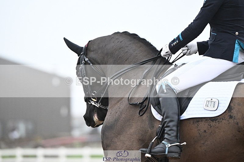 240217A-095001-00629 - 218-Jessica.Davies-Nemo.II