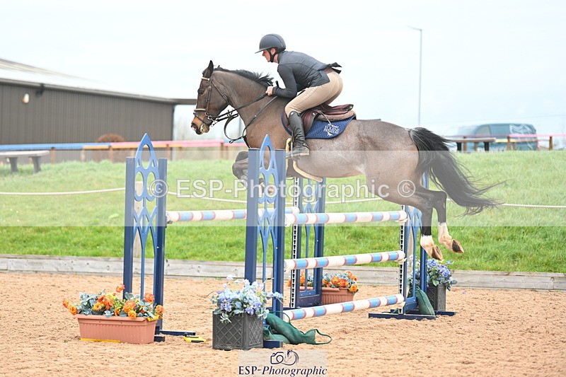 240316A-105112-02899 - Cls 14 Snr Newcomers