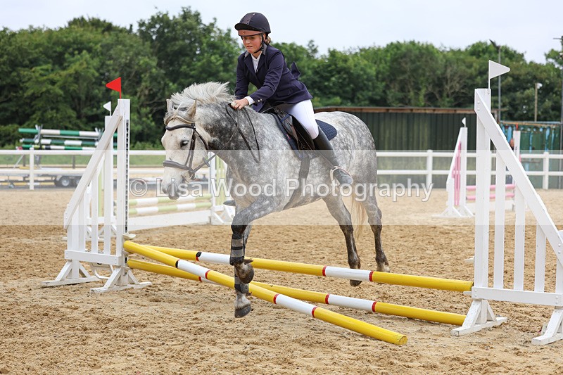 3E7A6625 - Class 10: Junior 60cm