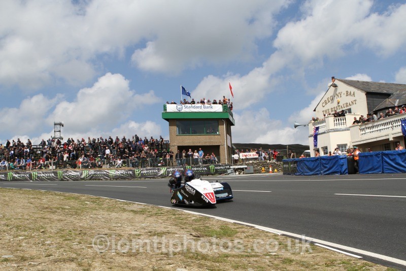 Karl Bennett / Lee Cain Kawasaki / T D racing - Sure Sidecar Race 1