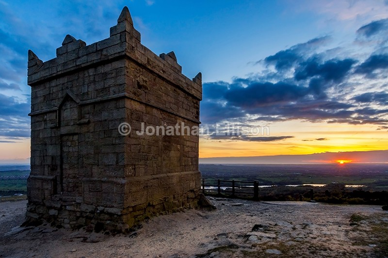 Rivington Pike Sunset - Rivington And Surrounding Areas