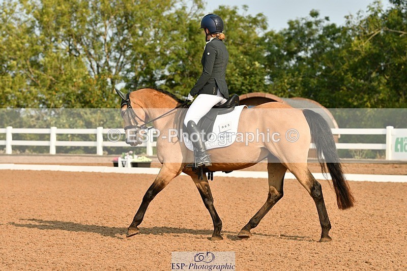 250817-090732-06762 - 065-Nicky.TurriffMyshall.Robby