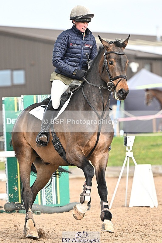 250416-103842-00296 - Cls 2 Discovery and 1m