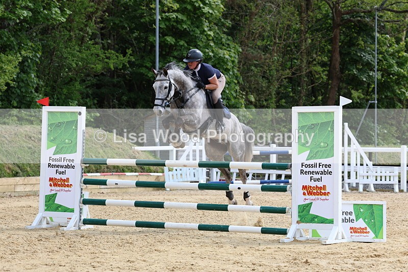 3E7A7379 - Class 7: Senior Newcomers/1.10m open