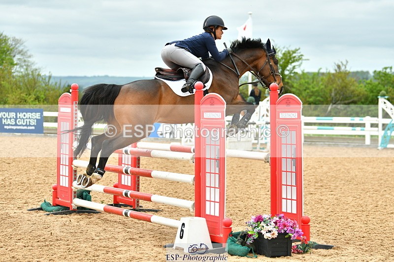 230507A-132836-08136 - Cls 43 1.05m Amateur Quali