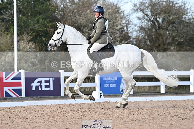 240324A-135922-03557 - Novice 28, 13.00 to 14.00