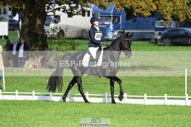 251023A-102328-02474 - G-505-Sarah.Amos