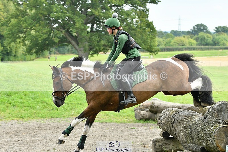 230817-131750-00895 - Theo's 1st Group - XC