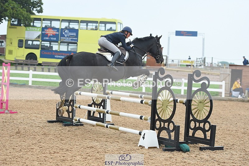 230916A-142026-04522 - Cls 24 1.05m Amateur Qualifier