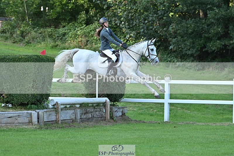 230909-180635-07952 - Cls 14 Snr 1m Derby