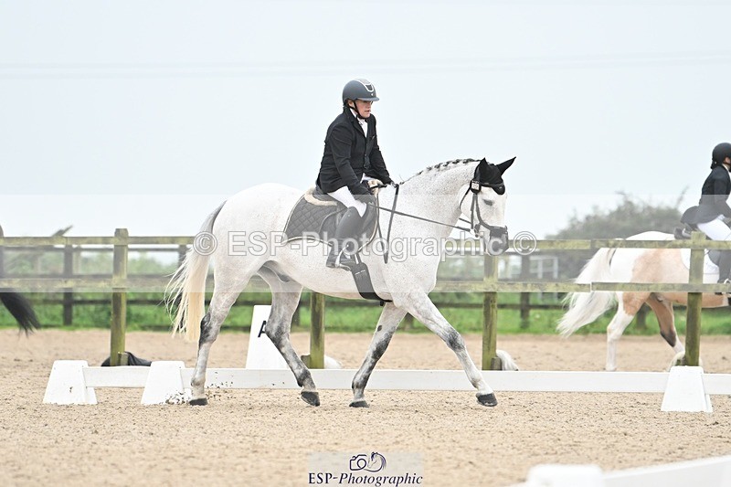 241103-131853-01668 - Novice 1 - 13.10 to 14.34