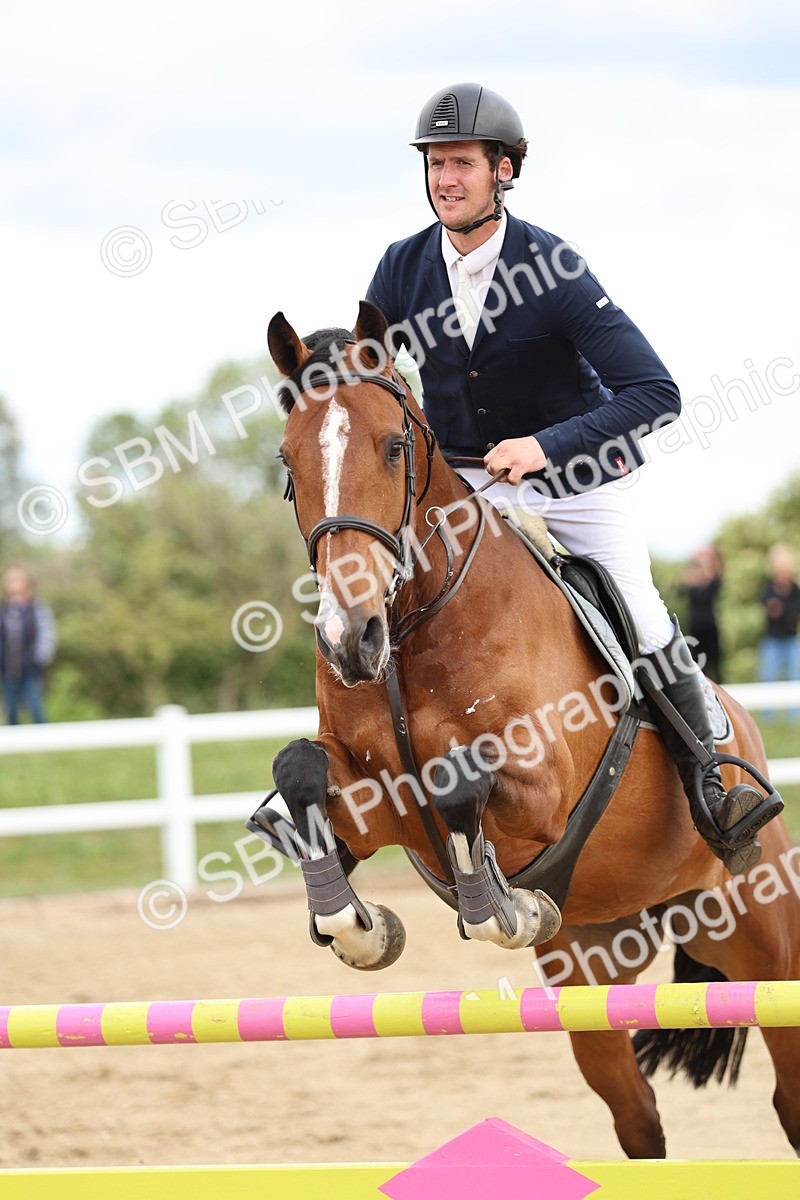 SBM_000854 - Class 3 - Senior Discovery - 1.00m