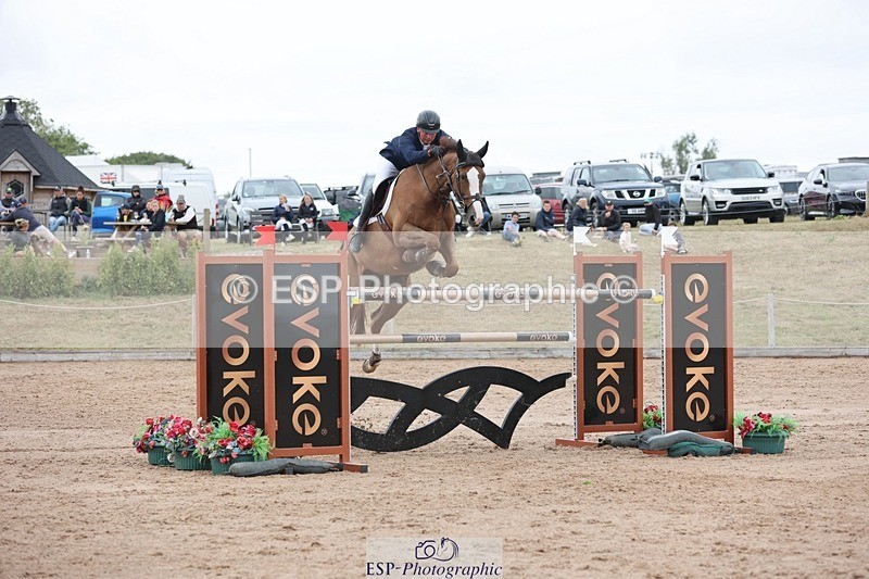 250719-182605-17957 - Cls 7, 3 Star Big Tour Break to End