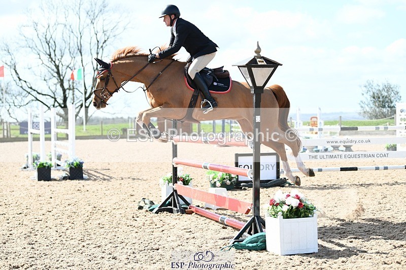 250328-121218-00907 - Cls 3 Snr Foxhunter