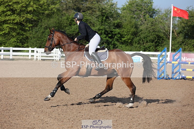 240510A-082738-04235 - Cls 13 British Novice and 90cm Open