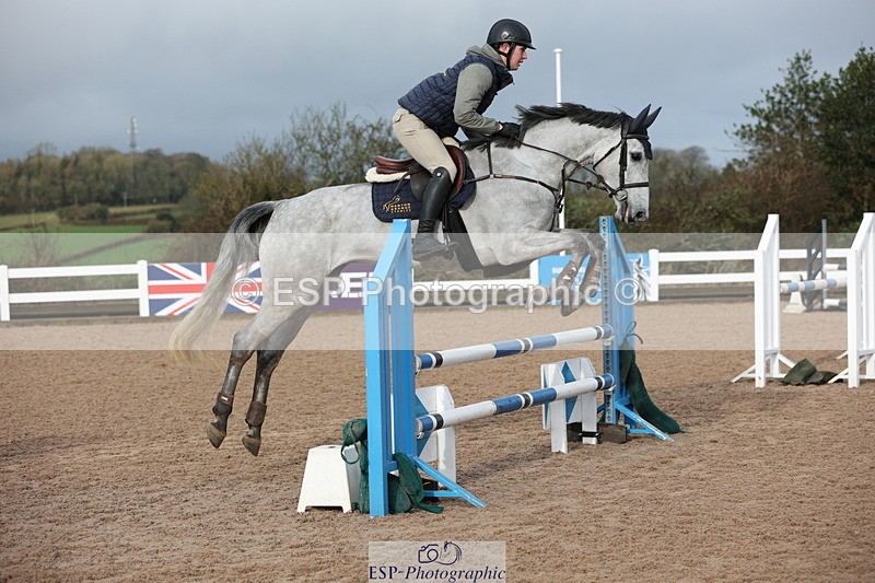 240223A-092516-00299 - Cls 2 British Novice and 90cm Open