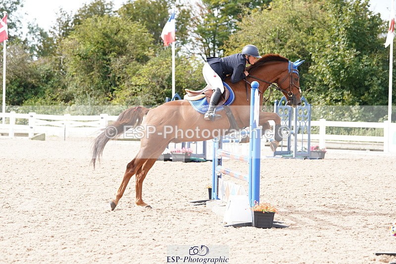 240915A-113016-09438 - Cls 33 85cm Amateur Qualifier