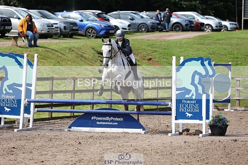 230826-115953-17425 - Round 1 Start to 12.30 coursewalk