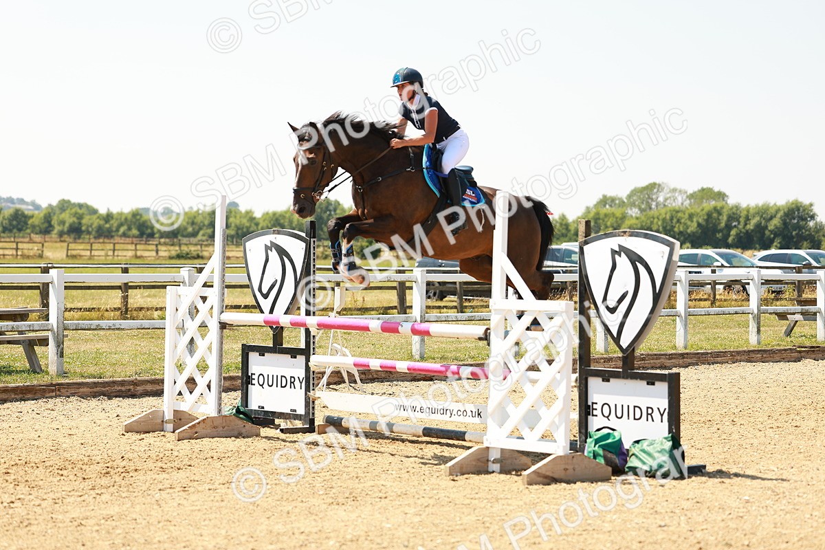 SBM_001767 - Class 4 - Senior Newcomers - 1.10m