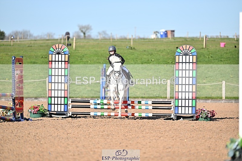 250401-164013-00175 - 60cm classes