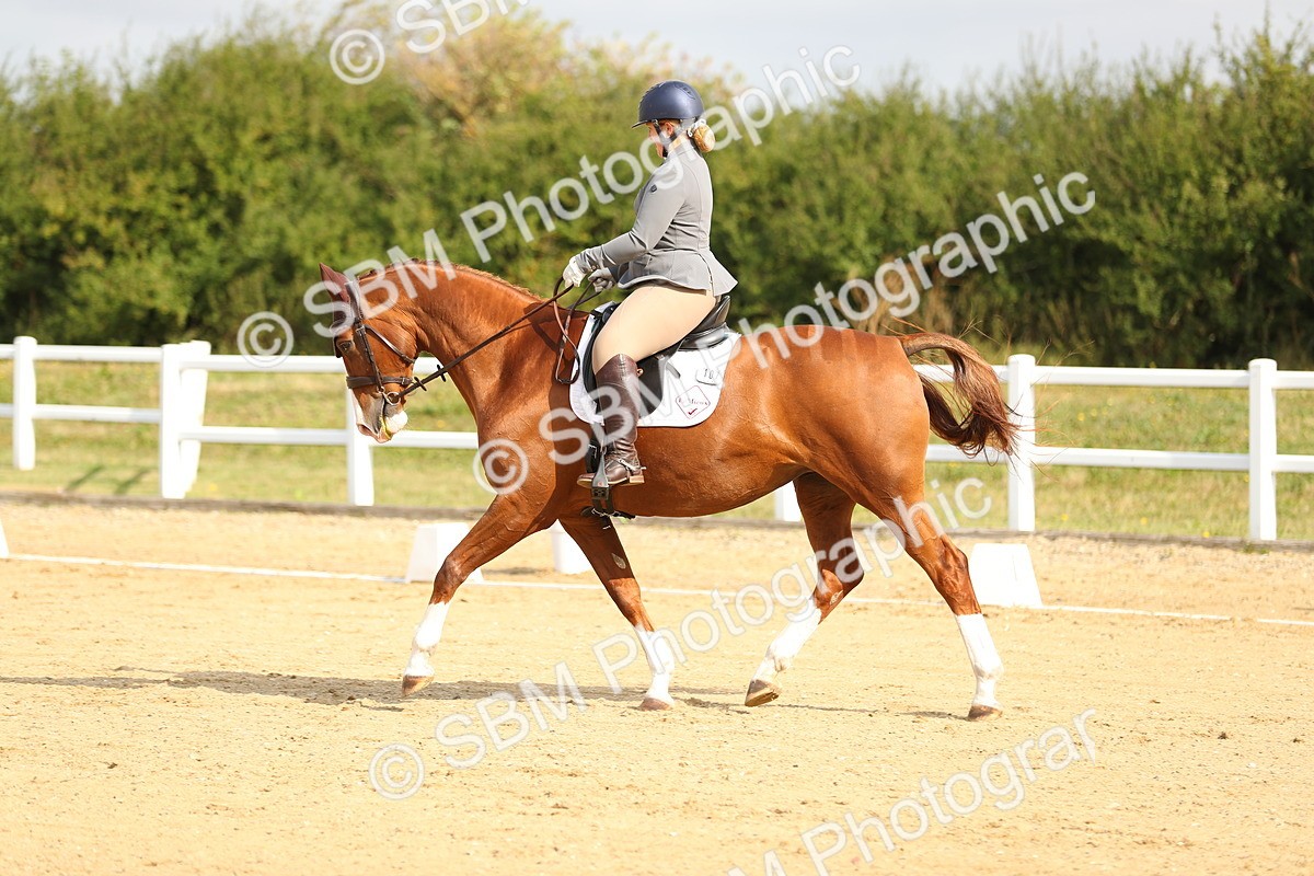 SBM_015448 - Class 14 - Novice 23 - 9.05-10.08