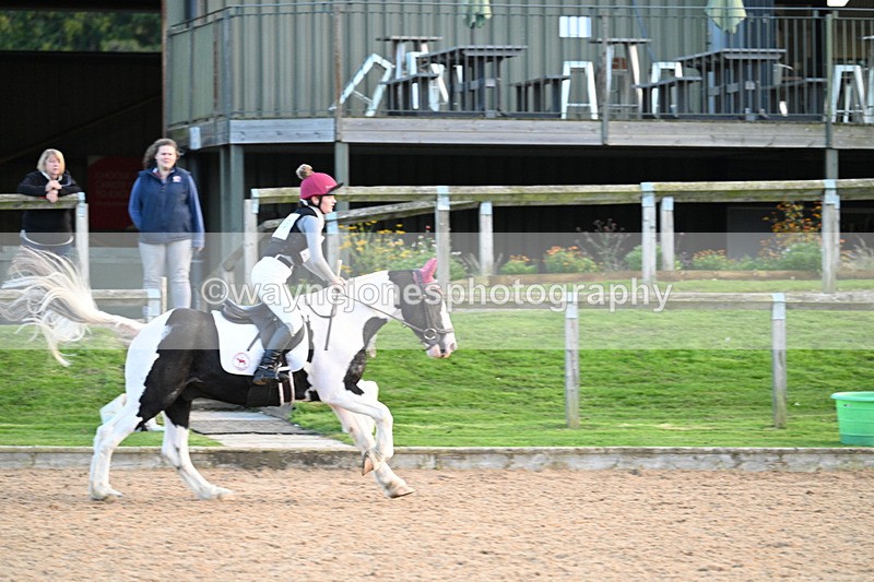 WJ7_7061 - Time 17:12 to 17:30