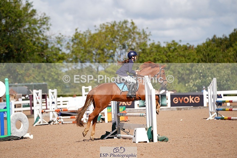 250921-113004-02707 - Cls 21+22 Club and Schools 70cm