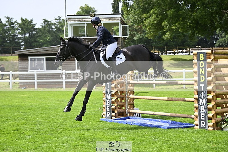 250613A-105155-00610 - Cls 1 Snr Newcomers and 1.10m Open