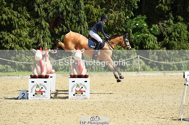 230527-150306-11410 - 464-GRANDE_BY_DESIGN-Emma_Manton-SJ