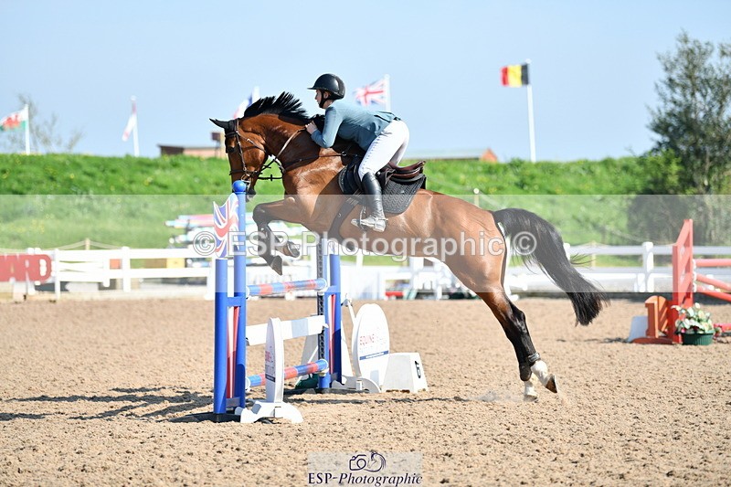 240512A-163741-19835 - Cls 44 1.05m National Am Quali