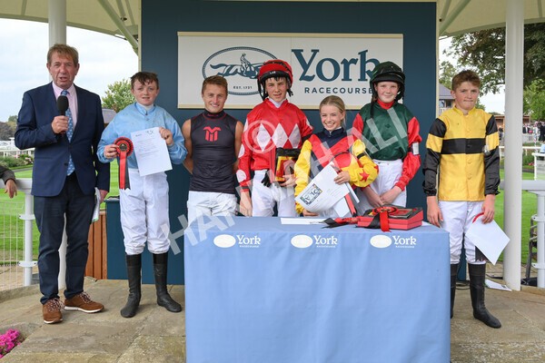 yr04092022p1-88 - 12.30pm 148cm Conditions Pony Race