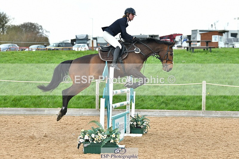 230402A-150426-06489 - Cls 28 Foxhunter