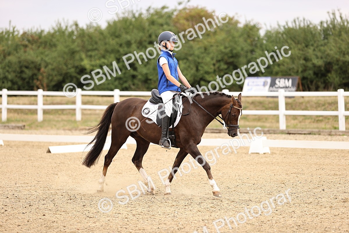 SBM_006396 - Intro 3 - 9.46-10.46