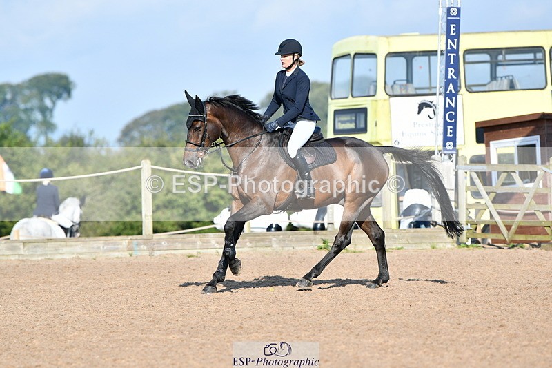 240915A-092716-08757 - Cls 25 Snr 1.20m Open